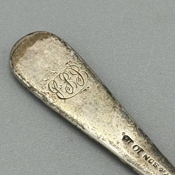 Vtg S Kirk & Son Repousse Ornate Button Hook Sterling Monogramed GLJ Mark 10 USA - Picture 3 of 7